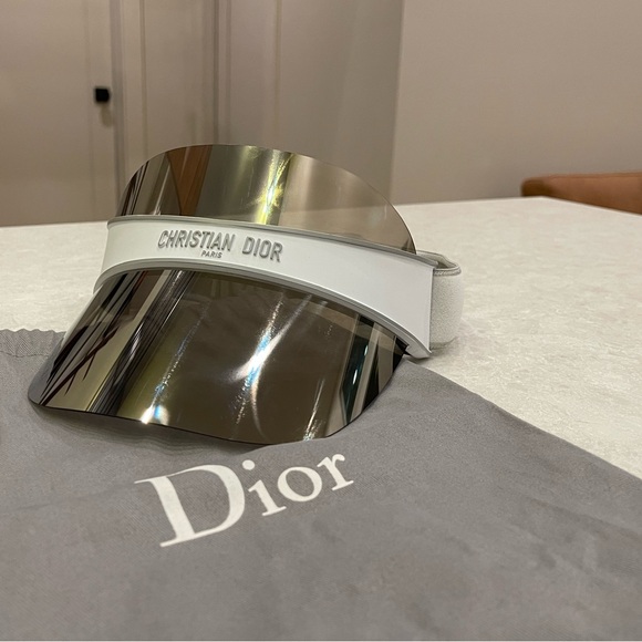 NEW Authentic CHRISTIAN DIOR DiorClub1 Sun Visor - Picture 3 of 16